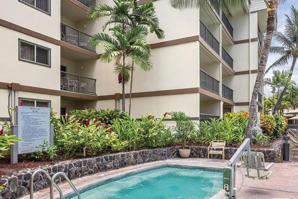 Beautiful 2 Bedroom Condo @ Kona! 카일루아 코나 외부 사진