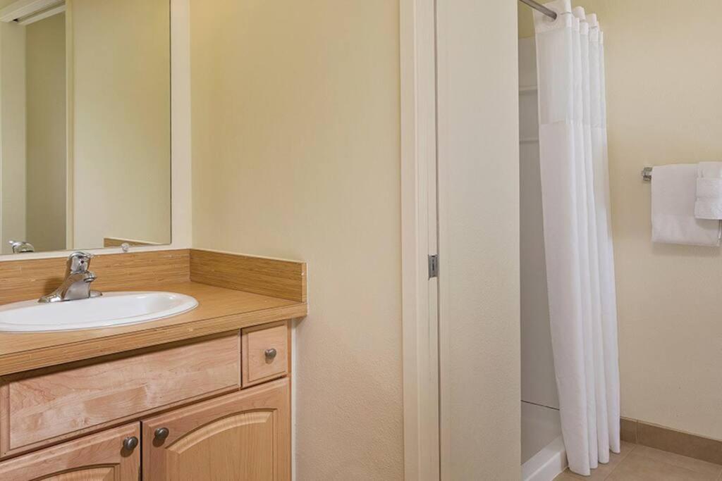 Beautiful 2 Bedroom Condo @ Kona! 카일루아 코나 외부 사진