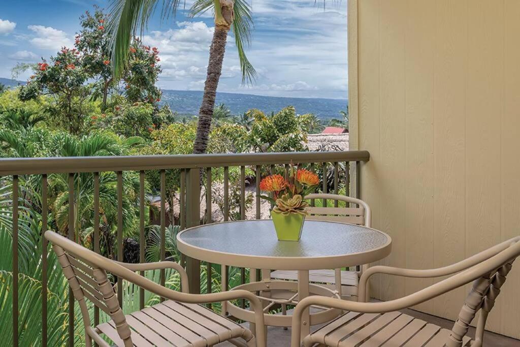 Beautiful 2 Bedroom Condo @ Kona! 카일루아 코나 외부 사진