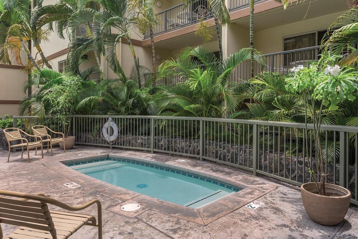 Beautiful 2 Bedroom Condo @ Kona! 카일루아 코나 외부 사진